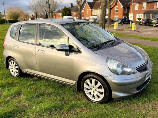 2006 JAZZ 1.4 I DSI SE CVT 7 5DR PRICE 1,695 YEAR 2006 56... photo